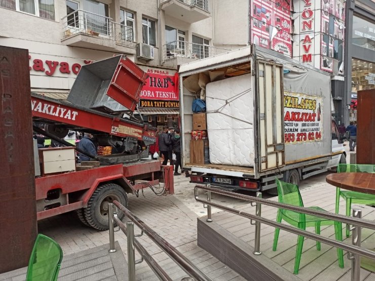 Tokkal ailesinin evi boşaltıldı