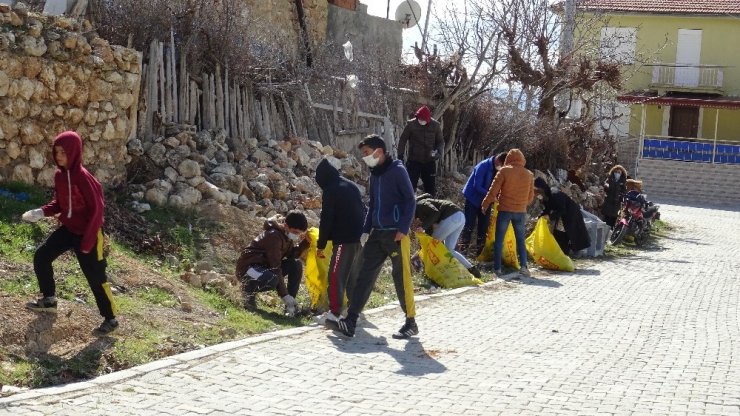 Karamanlı gençler başlattıkları kampanyaya destek bekliyor