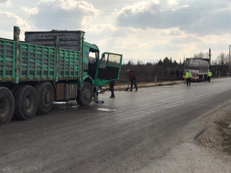 Konya’da tanker ile kamyon çarpıştı: 1 yaralı