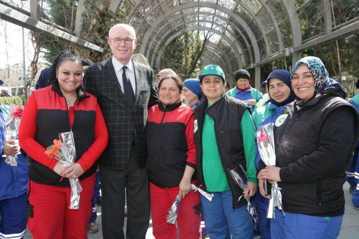 Odunpazarı Belediyesinden kadın çalışanlara 8 Mart izni