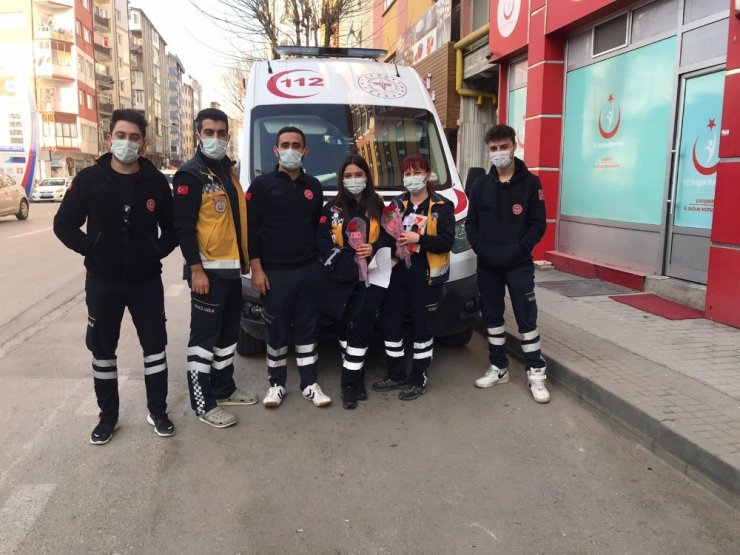 Eskişehir 112 bu yıl da geleneği bozmadı: “iyi ki kadın”