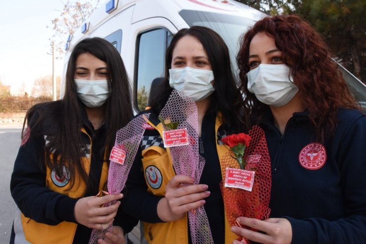 Eskişehir 112 bu yıl da geleneği bozmadı: “iyi ki kadın”