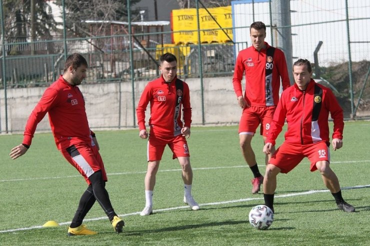 Eskişehirspor’da Ankara Keçiörengücü deplasmanı hazırlıkları başladı