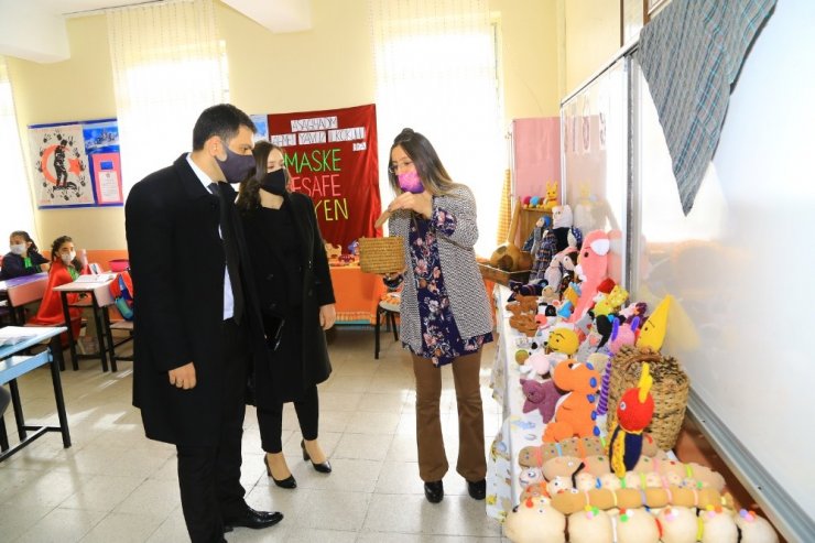 Hadim’de ilkokul öğrencilerinden “Atadan Toruna Oyuncaklar” sergisi