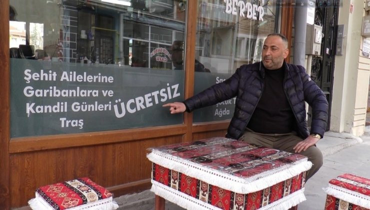 Bu kuaför herkese ücretsiz hizmet veriyor