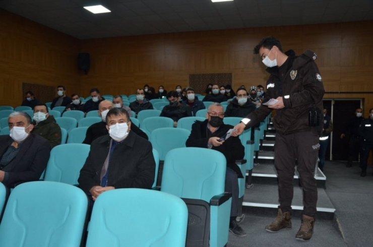 "En İyi Narkotik Polisi Anne" konferansı düzenlendi