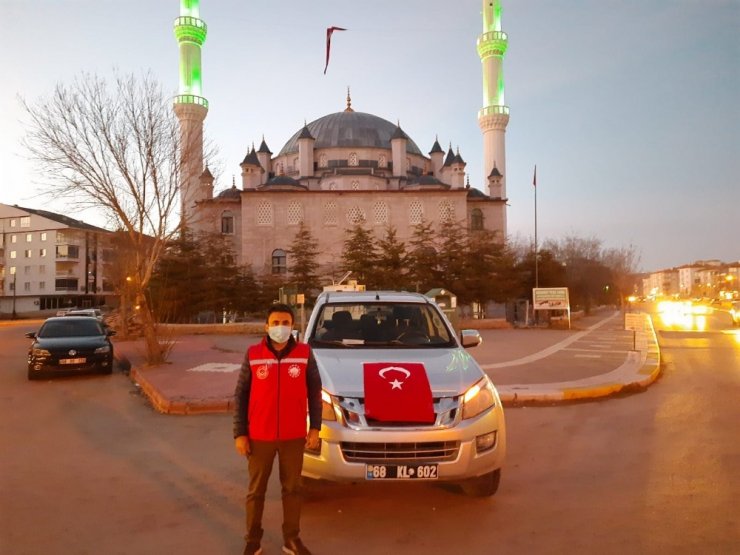 Aksaray 19.21’de İstiklal Marşı için kilitlendi