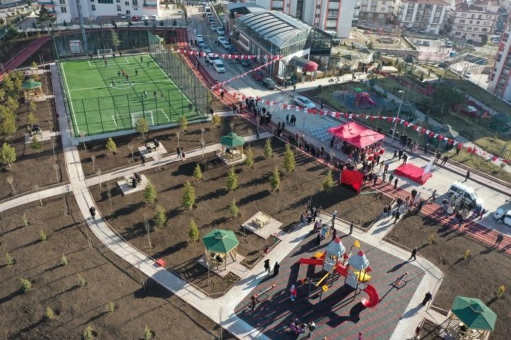 Mehmet Akif Ersoy’un adı Başkent’te yaşatılmaya devam ediyor