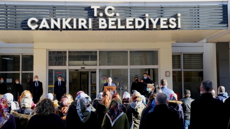 Çankırı tek nefes oldu, belediye hoparlörlerinden İstiklal Marşı seslendirildi