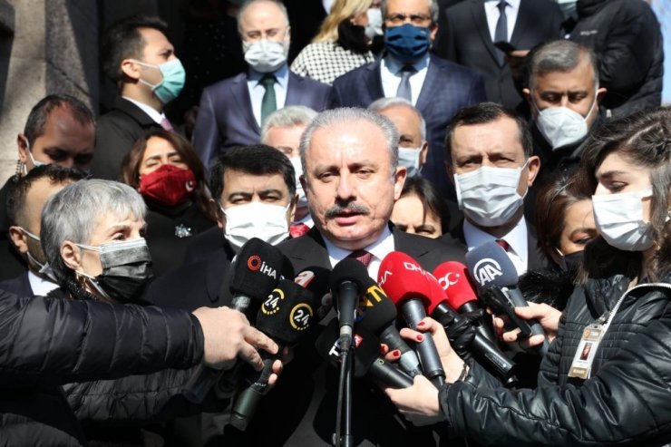 İstiklal Marşı’nın kabulünün 100. yılında Birinci Meclis’te anma töreni