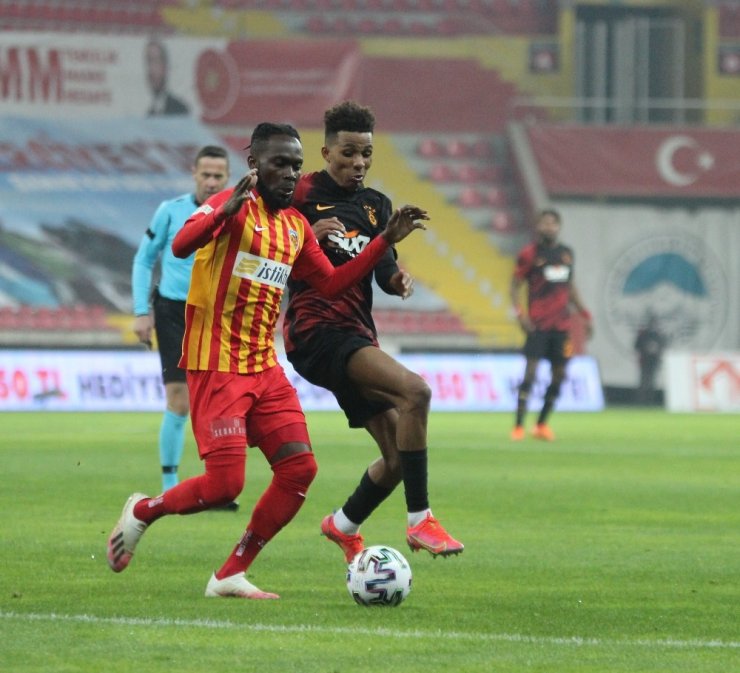 Süper Lig: Kayserispor: 0 - Galatasaray: 3 (Maç Sonucu)