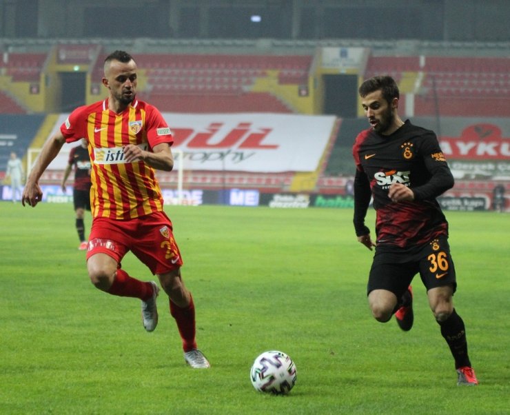 Süper Lig: Kayserispor: 0 - Galatasaray: 3 (Maç Sonucu)