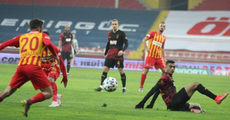 Süper Lig: Kayserispor: 0 - Galatasaray: 3 (Maç Sonucu)