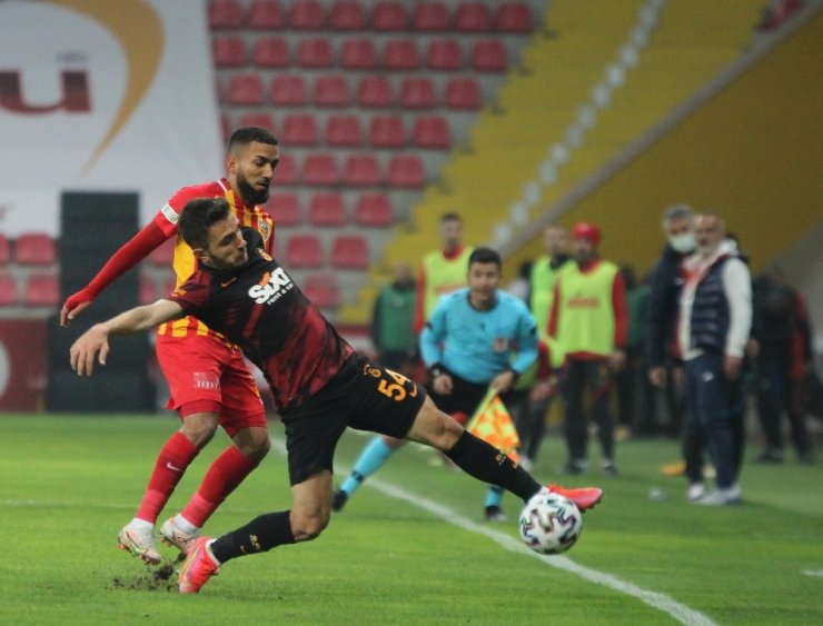 Süper Lig: Kayserispor: 0 - Galatasaray: 3 (Maç Sonucu)