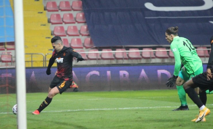 Süper Lig: Kayserispor: 0 - Galatasaray: 3 (Maç Sonucu)