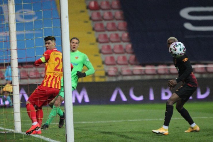 Süper Lig: Kayserispor: 0 - Galatasaray: 3 (Maç Sonucu)