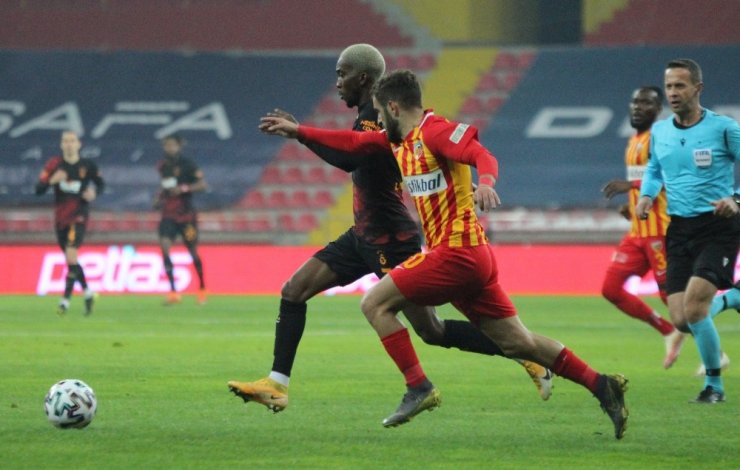 Süper Lig: Kayserispor: 0 - Galatasaray: 3 (Maç Sonucu)