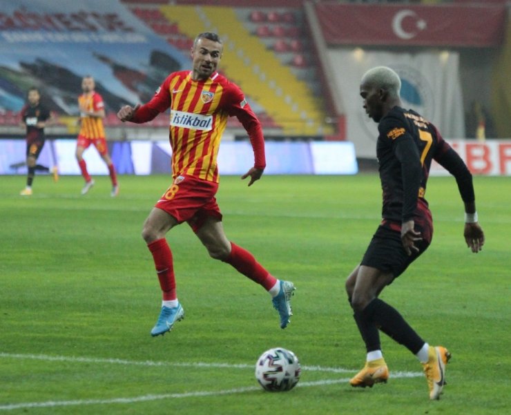 Süper Lig: Kayserispor: 0 - Galatasaray: 3 (Maç Sonucu)