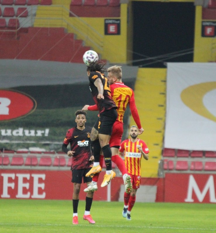 Süper Lig: Kayserispor: 0 - Galatasaray: 1 (İlk yarı)