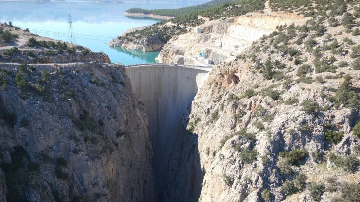 Ermenek Barajı’ndan ekonomiye 3.5 milyar liralık katkı