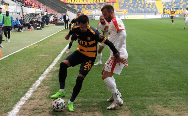 Süper Lig: MKE Ankaragücü:1 - Göztepe: 0 (İlk yarı)