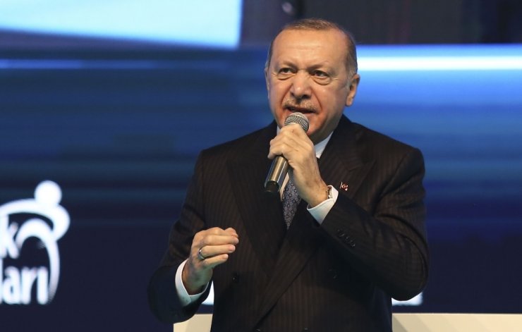 Cumhurbaşkanı Erdoğan gençlere seslendi: “Sakın örnek almayın”