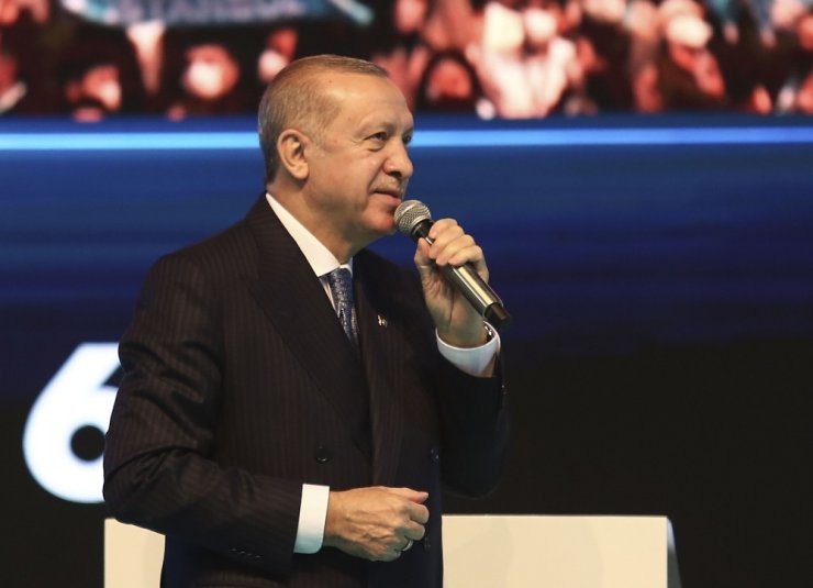 Cumhurbaşkanı Erdoğan gençlere seslendi: “Sakın örnek almayın”