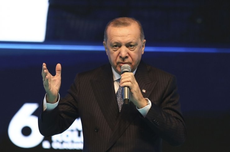 Cumhurbaşkanı Erdoğan gençlere seslendi: “Sakın örnek almayın”