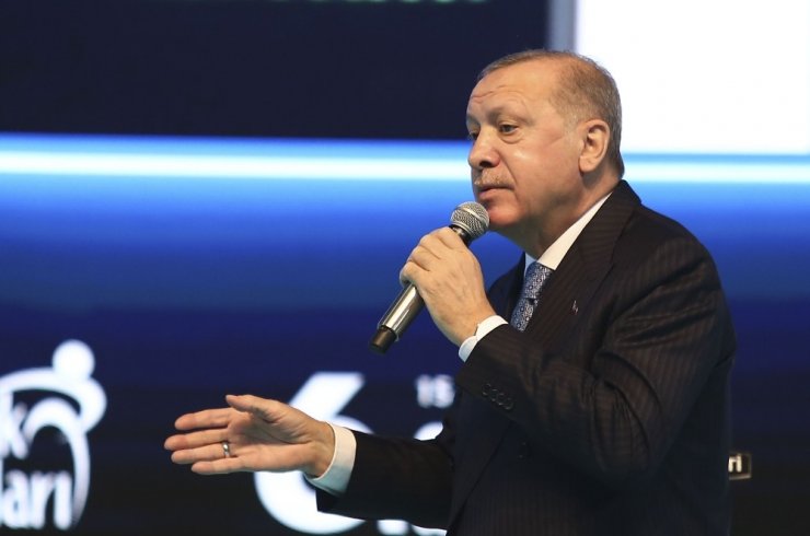 Cumhurbaşkanı Erdoğan gençlere seslendi: “Sakın örnek almayın”