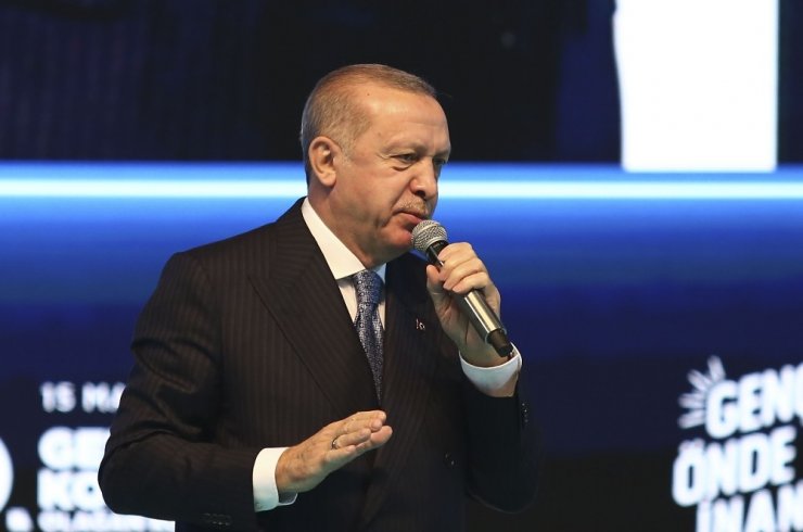 Cumhurbaşkanı Erdoğan gençlere seslendi: “Sakın örnek almayın”