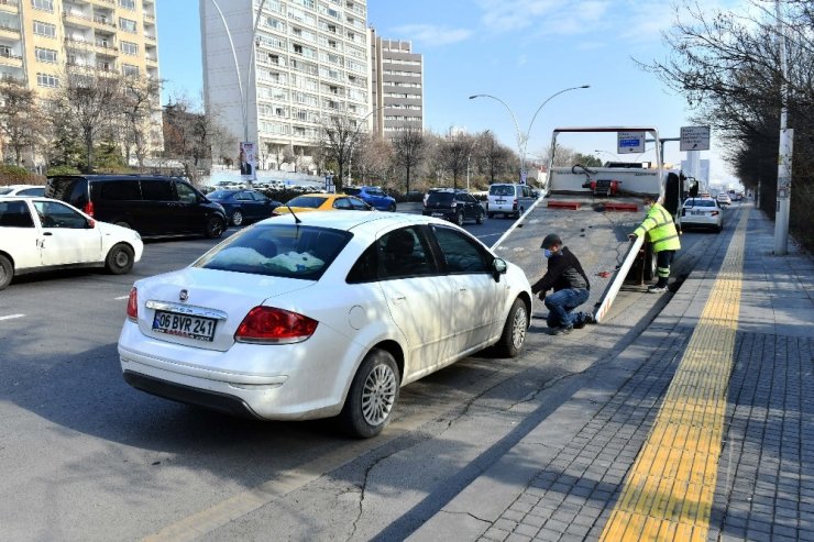 Büyükşehir’in ücretsiz araç çekici hizmeti devam ediyor