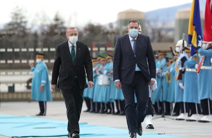 Cumhurbaşkanı Erdoğan, Bosna Hersek Devlet Başkanlığı Konseyi Başkanı Dodik’i resmi törenle karşıladı