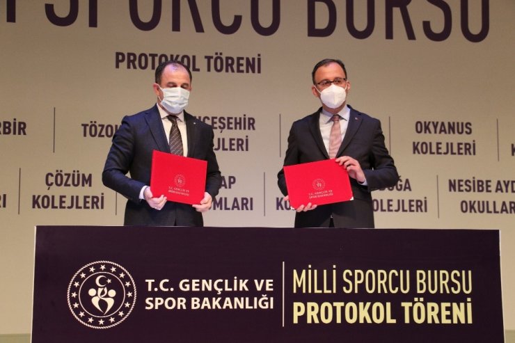 Gençlik ve Spor Bakanlığı’ndan ’Milli Sporcu Bursu’ protokolü