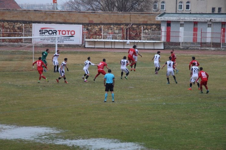 Nevşehir Belediyespor 2021 yılının ilk galibiyetini aldı