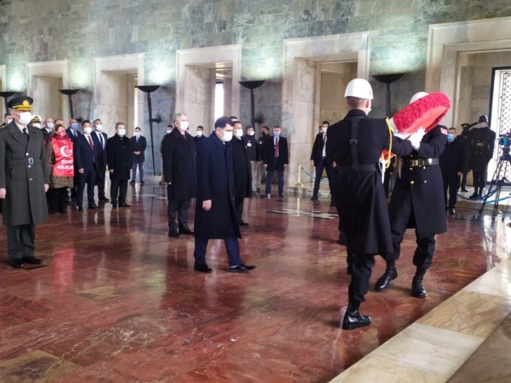 Anıtkabir’de 18 Mart Şehitleri’ni anma töreni düzenlendi