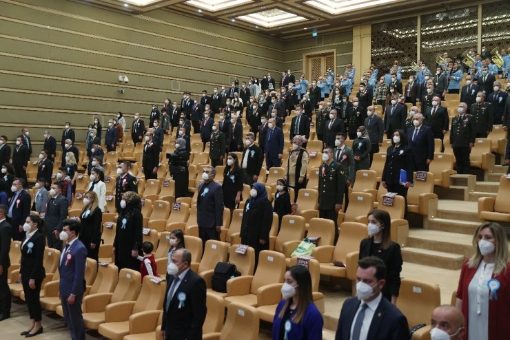 Cumhurbaşkanı Erdoğan: "En küçük gevşeklik gösterdiğimiz gün, Sevr’den beter dayatmalarla karşımıza çıkacaklardır"