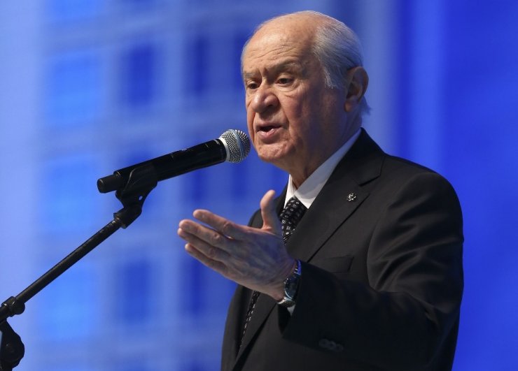 Bahçeli: "Biz devam edecek reform zincirini samimiyetle destekliyor, üzerimize düşen her sorumluluğu yerine getirmeye hazır olduğumuzu beyan ediyoruz" (1)