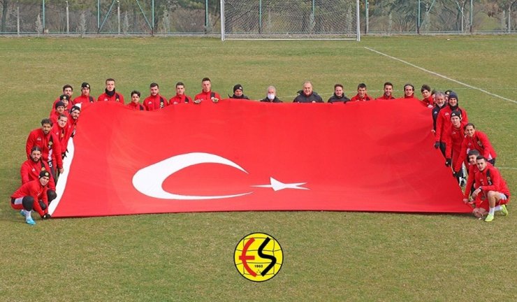 Eskişehirspor, 18 Mart’ı unutmadı