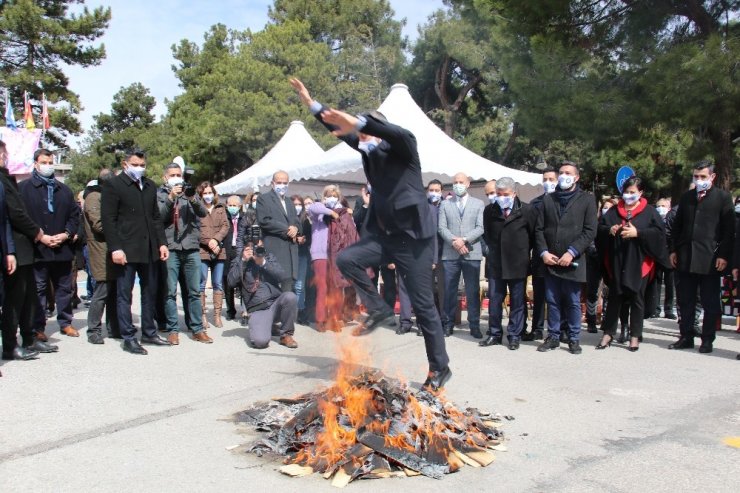 Gazi Üniversitesi’nden “Yaşayan Nevruz Geleneğimiz” etkinliği