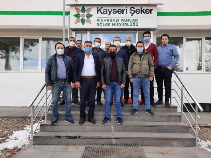 Pınarbaşı çiftçilerinin yüzü Kayseri Şeker ile güldü