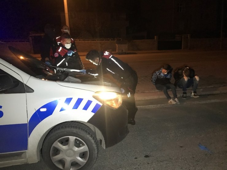 Polisin üzerine araç sürüp 30 kilometre kaçtı, ‘korktuk’ dedi