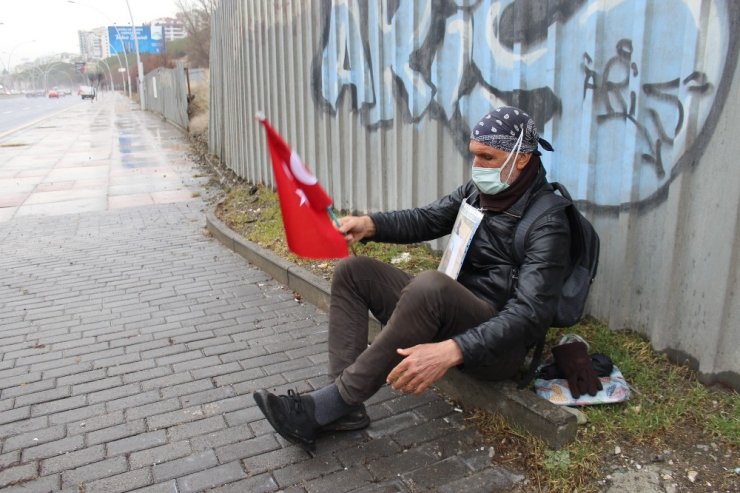 Adalet aramak için Gaziantep’ten Ankara’ya yürüdü