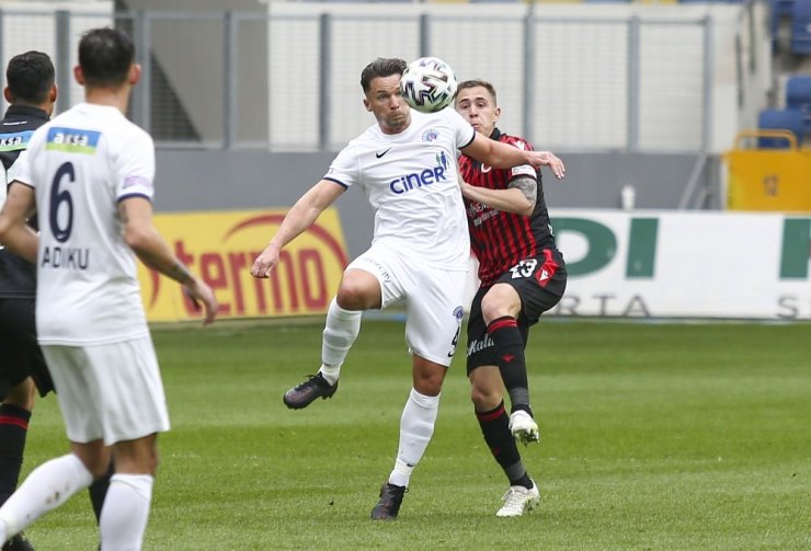 Süper Lig: Gençlerbirliği: 0 - Kasımpaşa: 0 (İlk yarı)