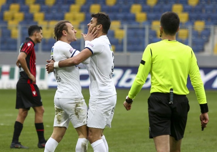 Süper Lig: Gençlerbirliği: 2 - Kasımpaşa: 1 (Maç Sonucu)