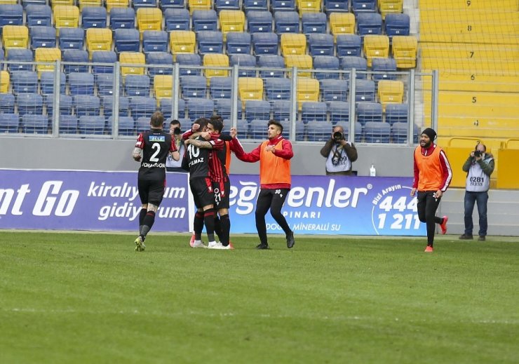 Süper Lig: Gençlerbirliği: 2 - Kasımpaşa: 1 (Maç Sonucu)