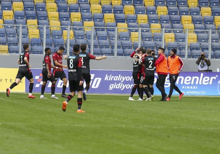 Süper Lig: Gençlerbirliği: 2 - Kasımpaşa: 1 (Maç Sonucu)