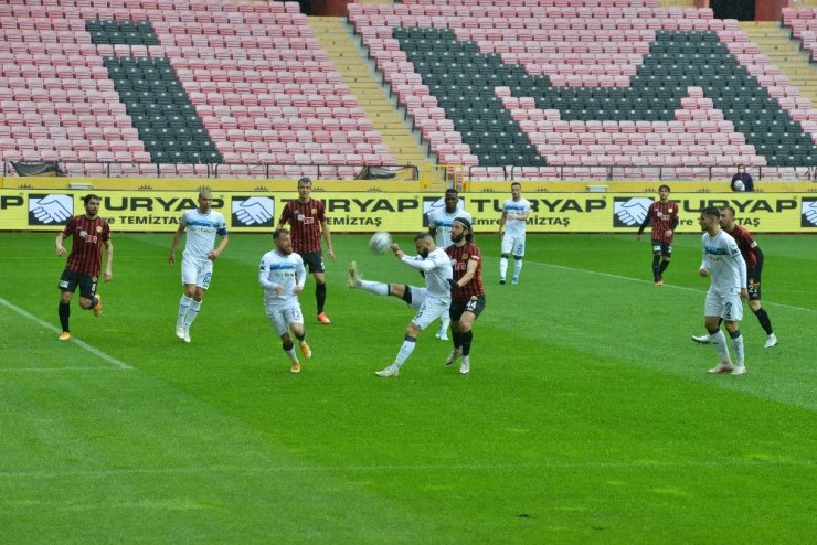 TFF 1. Lig: Eskişehirspor: 1 - Adana Demirspor: 1