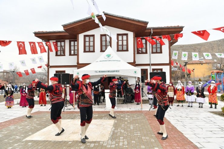 Başkent’te Nevruz coşkusu