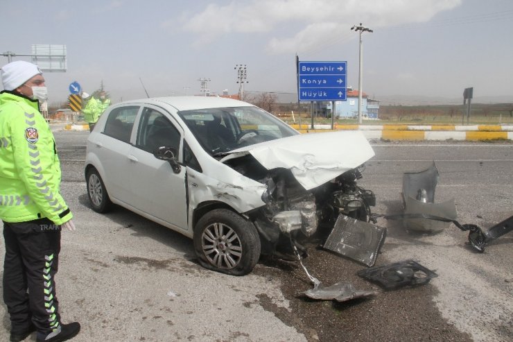 Konya’da otomobiller çarpıştı: 7 yaralı