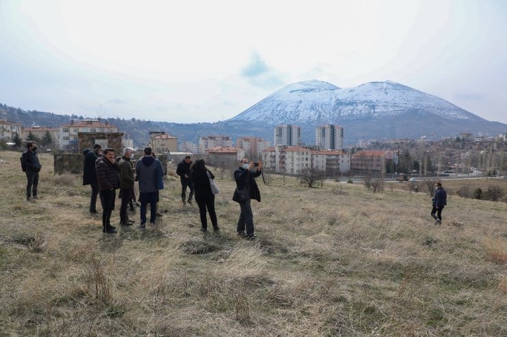 Talas Millet Bahçesi jürisi incelemelerde bulundu